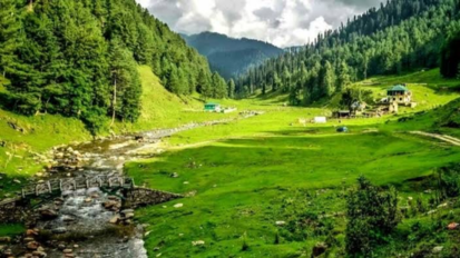  Doodhpathri Valley of Milk